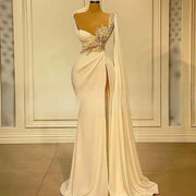 Long Mermaid Ivory Women's Wedding Dress with Slit