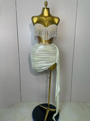 Renee wearing a sparkly beading strapless luxury mini dress for prom night.