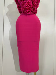 Kairi halter backless bodycon dress with 3D flower appliqués for women’s birthday, cocktail, or stage wear.