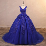 Classic V-neck Ball Gown Quinceañera Dress