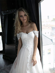 Sweet A-Line Off-Shoulder Lace Wedding Dress 2024