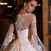 A Line Scoop Neck Lace Wedding Dress with Chapel Train