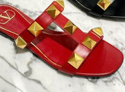 Women Design Stud Slide Sandal Embellished With Maxi Studs