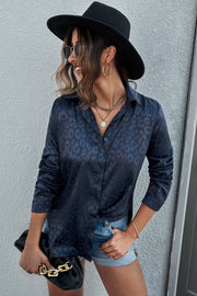 Turn-down Collar Embossed Button Shirt