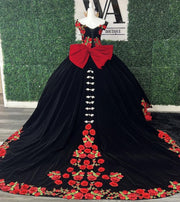 Black and Red Spaghetti Straps Dresses For Quinceanera Tiered Ball Gown Sweet 16 Princess Gala Vestido De 15 Anos