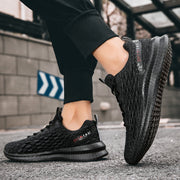 2024 new men's sports shoes flying woven leisure running shoes