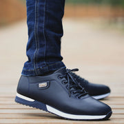 Outdoor Breathable Sneakers Men's PU Leather Business Casual Shoes for Male 2022 Fashion Loafers Walking Footwear Tenis Feminino